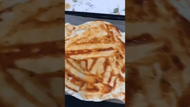 Рецепт вкусной и сочной пиццы? на казахском и на русском? смотреть онлайн