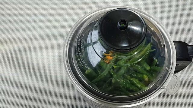 How To Store Green Chillies For 6 Months हरी मिर्चको 6 महीने तक स्टोर करने की Tips & Tricks смотреть онлайн