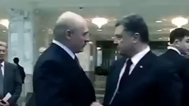 Порошенко: Он нечестно и грязно играет! смотреть онлайн