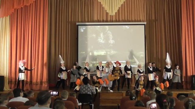 Г. Гладков, Ю. Энтин. Мюзикл "Трубадур и его друзья" (новая версия) смотреть онлайн