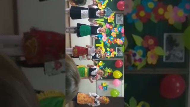 празднуем 8 марта смотреть онлайн