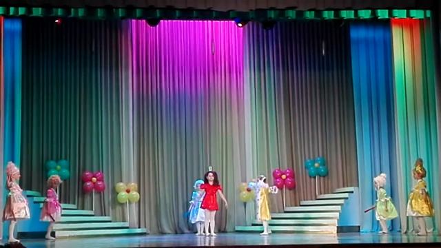 Видео АХ ТЫ БЕДНАЯ МОЯ ТРУБАДУРОЧКА смотреть онлайн