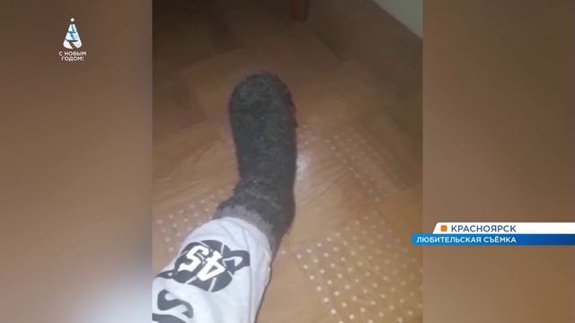 В Красноярске после ремонта многоэтажки жители начали замерзать в своих квартирах смотреть онлайн