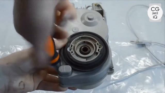 Meat Grinder Moulinex HV6 reduction gear смотреть онлайн