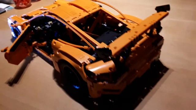 Lego Porsche GT3 RS смотреть онлайн