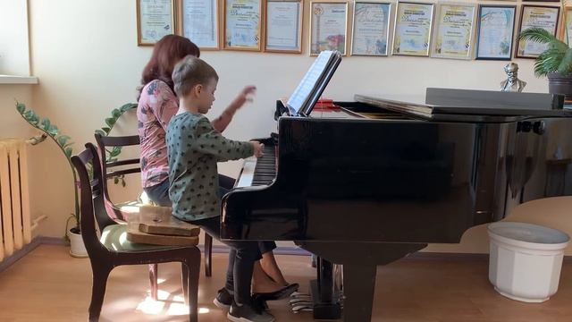 Земляника и лягушки смотреть онлайн
