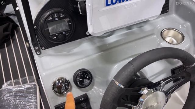 Феникс 510BR. Комфорт для семьи. Ставим носовой трап смотреть онлайн