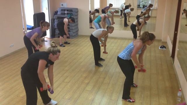 Фрагмент силовой тренировки руки, плечи) смотреть онлайн