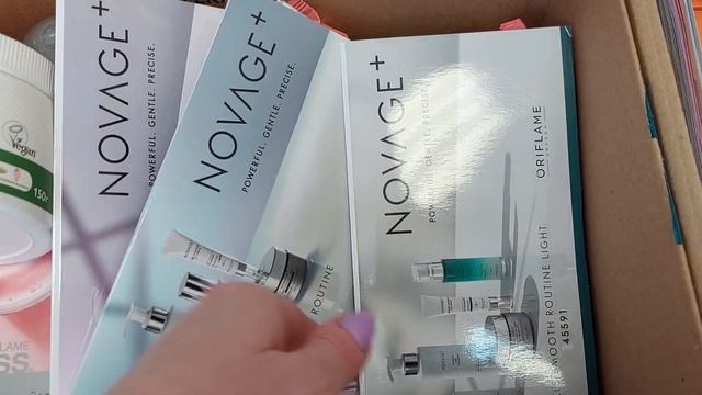 Распаковка заказа по каталогу 4 Орифлэйм.89033135241#гульназлатыпова смотреть онлайн