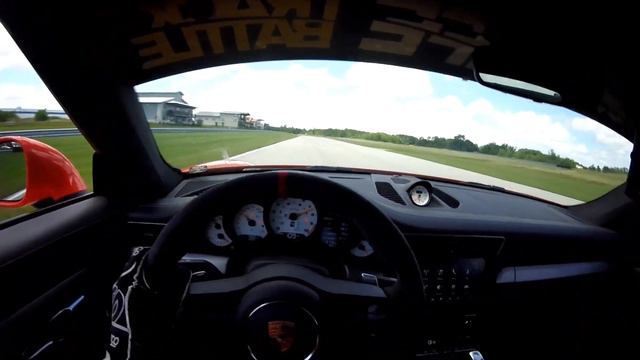 Battle Through Traffic! Porsche 911 GT3 Gridlife Autobahn South Time Attack - GT3 Track Build Ep.4 смотреть онлайн