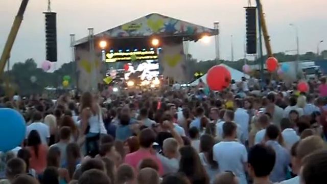 Макс Корж - Небо поможет нам (День города 2012 БРЕСТ) смотреть онлайн
