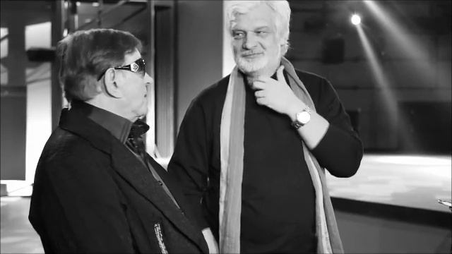 Роман Виктюк о здании своего театра смотреть онлайн