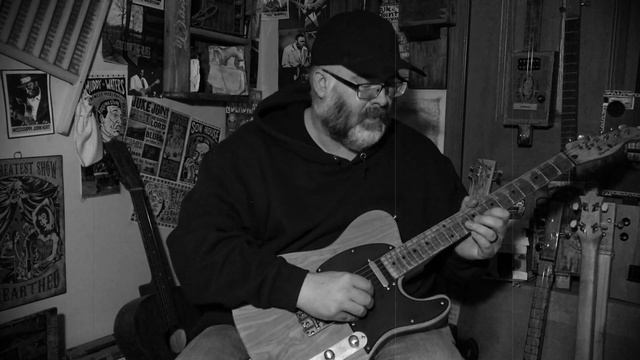 Night Flying by John Seabaugh on a Harley Benton TE52 смотреть онлайн