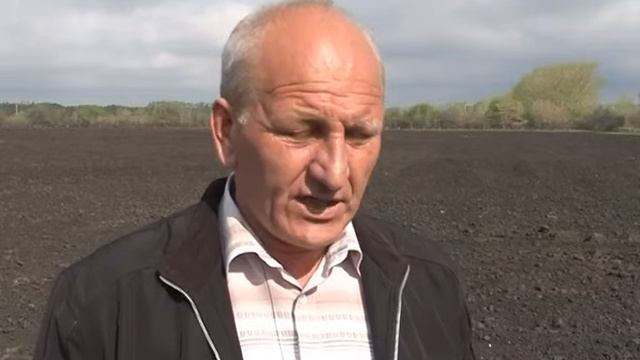 В питомнике Лесхоза посадили саженцы сосны. Апрель 2012 год. смотреть онлайн