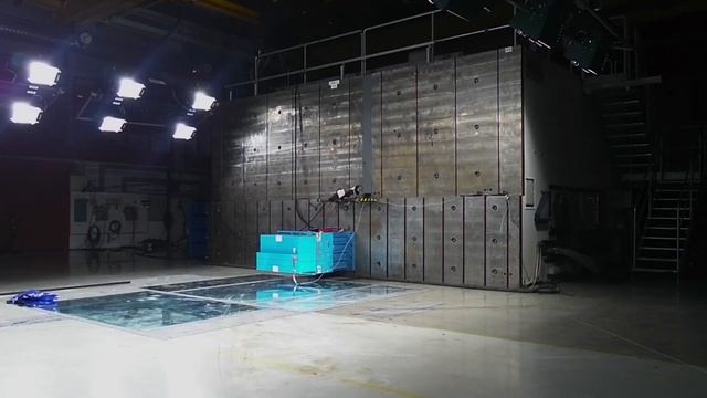 2019 Volvo V60 - Crash Test | Volvo Safety Centre смотреть онлайн