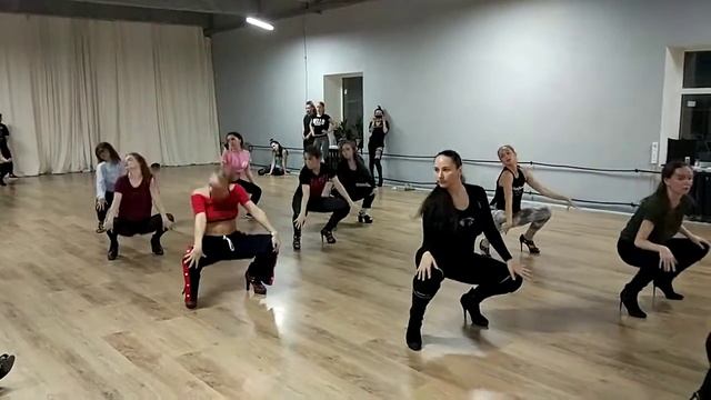 МК Яны Вятиной: high heels | 24 марта 2018 | Санкт-Петербург смотреть онлайн