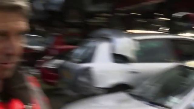 Scrappers UK S01E02 смотреть онлайн