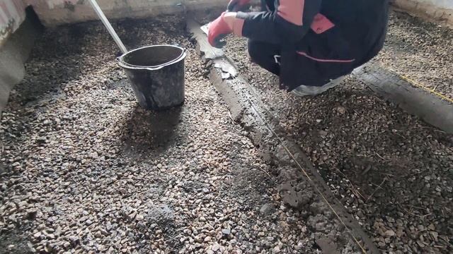 Установка струнных маяков для заливки пола. Нюансы смотреть онлайн