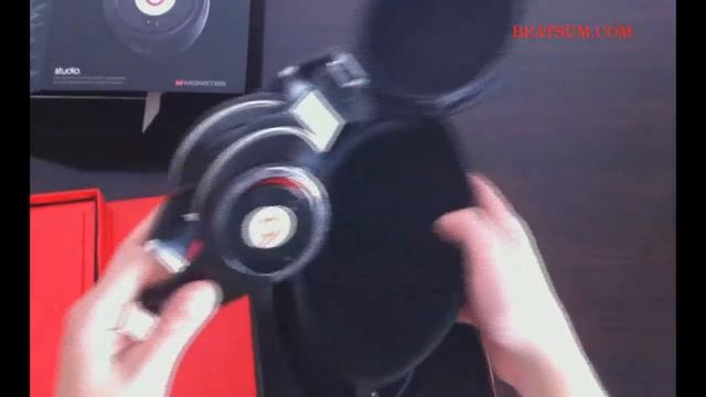 Monster Beats Studio смотреть онлайн