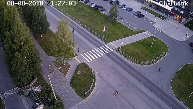 Школьники (Ситилинк) смотреть онлайн