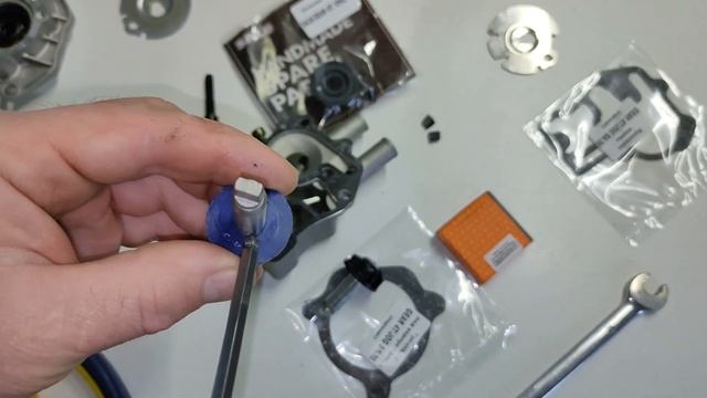 Помпа в сборе для Ямах с жидкостным охлаждением.Что внутри? смотреть онлайн