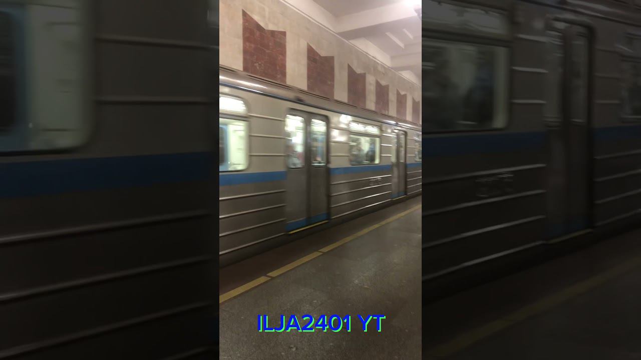 Прибытие 81.717 на станцию Московская ( это другое видео ) смотреть онлайн