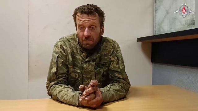 Пленный военнослужащий ВСУ смотреть онлайн