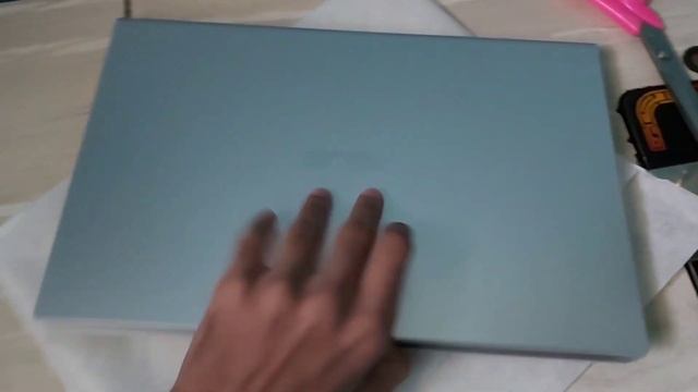 I got my new laptop ! TOTALLY not professional unboxing смотреть онлайн