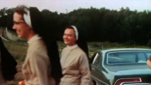 Hippies Woodstock смотреть онлайн