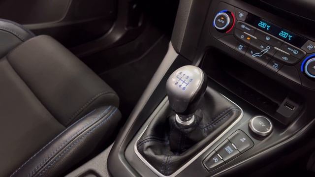Stealth Grey MK3 Focus RS смотреть онлайн