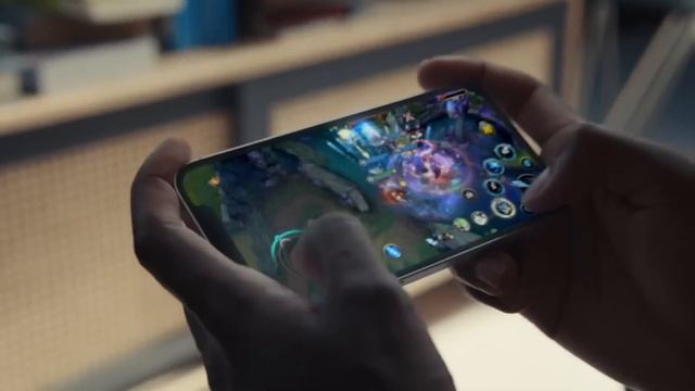 Познакомьтесь с iPhone 12 смотреть онлайн