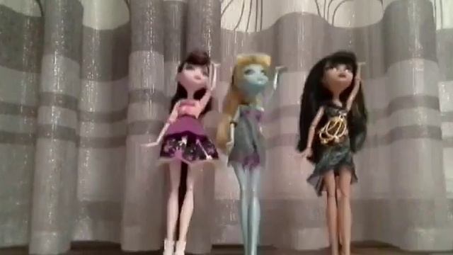 Кукло-танец, монстр хай смотреть онлайн