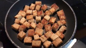 Салат с КРЕВЕТКАМИ / Простой и вкуснейший рецепт / вкусный салат с жареными креветками