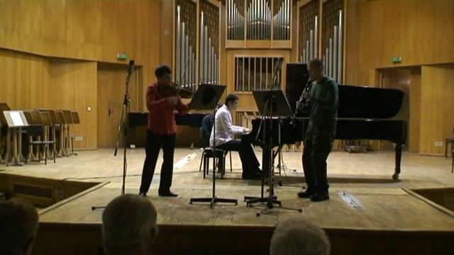 Igor Stravinsky - L'histoire du Soldat Trio | Chamber Ensemble 3/4 (Last Movement) смотреть онлайн