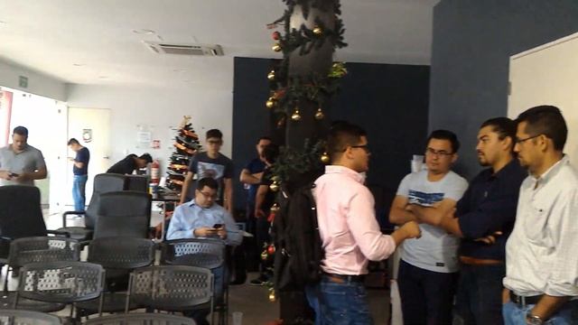 Meetup 2018.3 Taller: Web Services con Spring Boot, Java EE y Maven смотреть онлайн