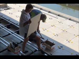 Монтаж керамогранита на опорах