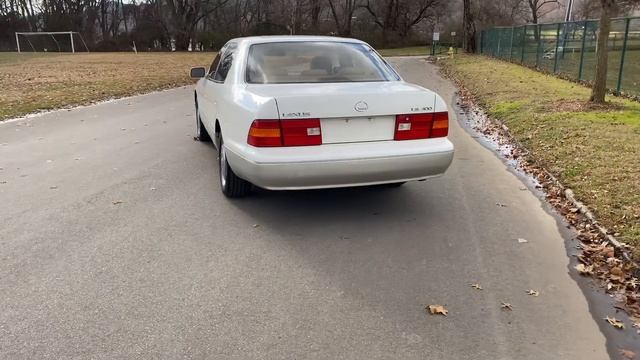 1999 Lexus LS 400 base смотреть онлайн
