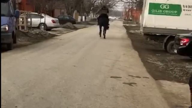 Подарок от БРАТЬЕВ. в 28.01.21г. Нам с БРАТЬЯМИ удалось осчастливить ещё одного Брата АлхамдулиЛлах смотреть онлайн