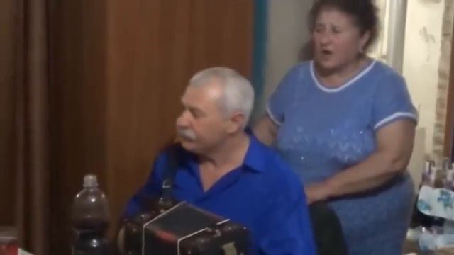 Мамына сорочка игра на гармони смотреть онлайн