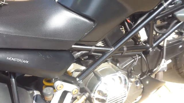 Ducati monster 900 carburatori смотреть онлайн