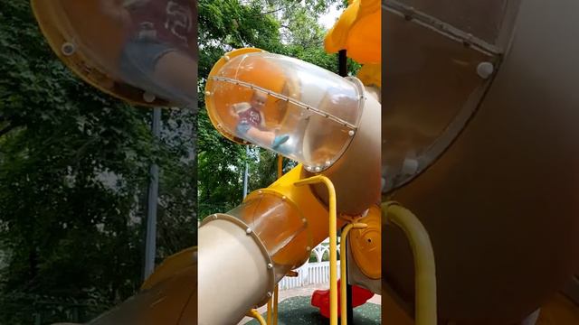 Лето 2022, детство у ребёнка оно такое смотреть онлайн