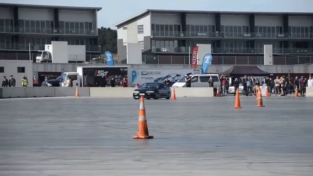 Nissan s14 Silvia 240sx drifting - #nissan #silvia #s14 #drifting #tuning #car #cars смотреть онлайн