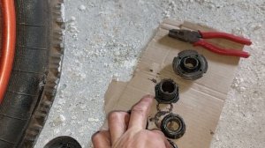 Подшипник колеса мотоцикла Урал. Устраняю очередной недочет в сборке. КОСЯК № 2