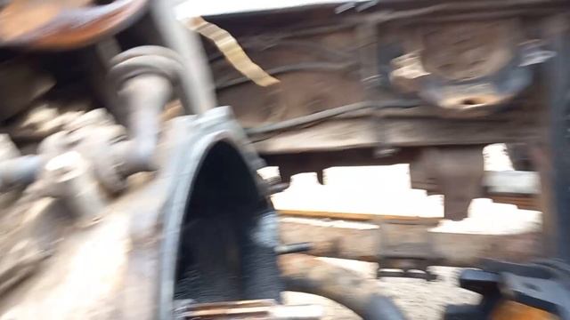 ?РЕМОНТ СПЕЦТЕХНИКИ.РЕМОНТ НА МЕСТЕ ПОЛОМКИ.ДЕМОНТАЖ КПП САМОСВАЛА без ямы... смотреть онлайн