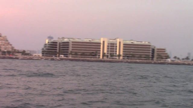 FIRST CRUISING IN MARINA PIER 7 TO PALM JUMIERAH DUBAI UAE смотреть онлайн