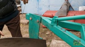 Обзор самодельного двухкорпусного плуга  к минитрактору Синтай 180