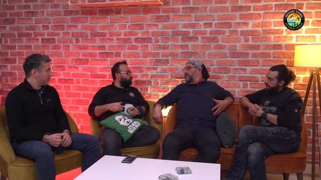 Orta Segment Enduro Motosikletleri Masaya Yatırdık смотреть онлайн