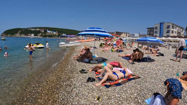 Новомихайловский, лето 2024. Прогулка у черного моря. КРАСОТКИ НА ПЛЯЖЕ. Часть 2.