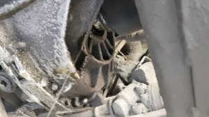 Замена привода колеса на Лада Ларгус.