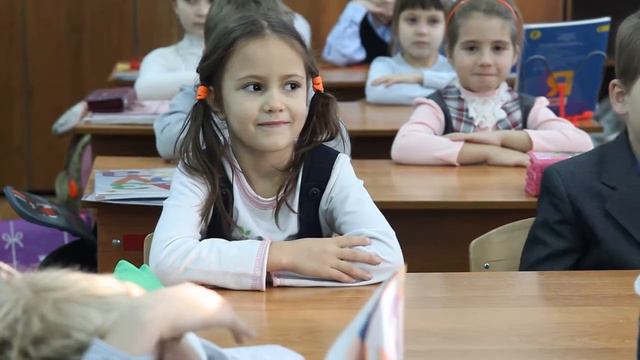 Маленькая школа им. Логинова, город Волжский смотреть онлайн